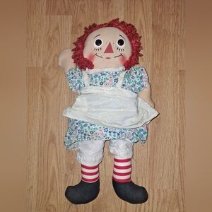 Vintage  Knickerbocker Raggedy Ann 15-inch I Love You Heart Doll